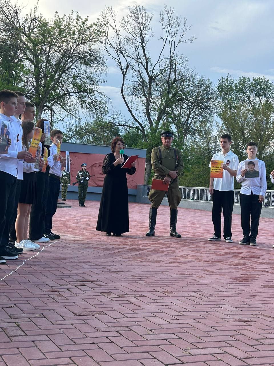 «Помнит сердце, не забудет никогда»..